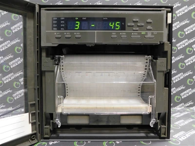 Yamatake Corporation SRF212AS000D0 Chart Recorder Used