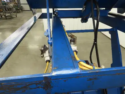 Used VESTIL _UNKNOWN_ Misc Lifts Indiana US | Arrow Industrial #1408597
