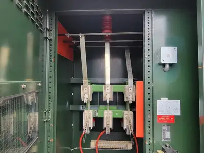 750 kVA Oil-Filled ONAN Transformer, HV. 12470 Delta, LV. 208Y/120 w/ Switchgear
