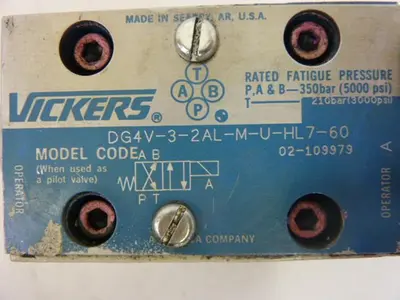 USED VICKERS DG4V-3-2AL-M-U-HL7-60
