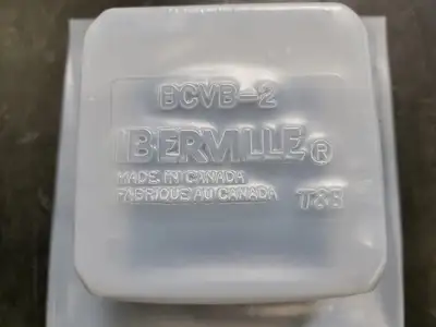 NEW THOMAS & BETTS BCVB-2