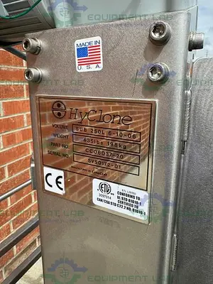 USED HYCLONE STAINLESS STEEL SINGLE USE 250 LITER BIOREACTOR W/ 1/4 HP MOTOR