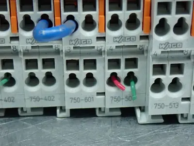 USED WAGO 750352