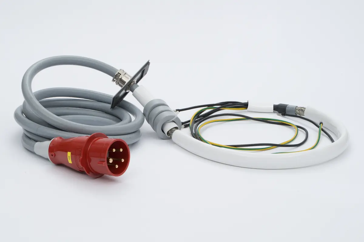 KUKA Cable – infeed X1-XS1 CEE32/5