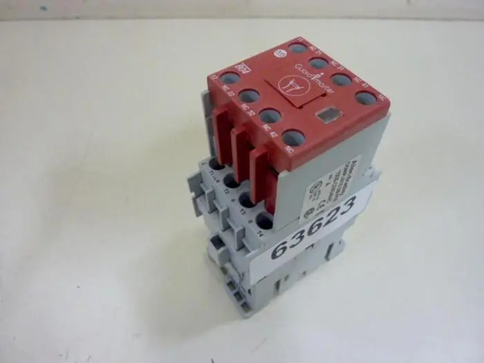 Used ALLEN BRADLEY 100S-C09D404C SER A PLC Contactors Michigan US | Ideal Machinery #711776