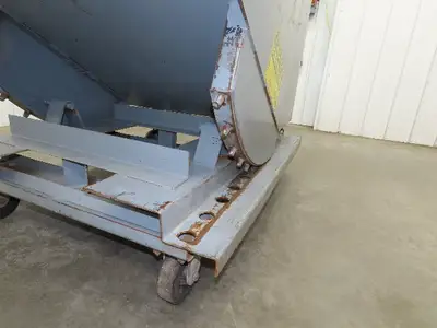 Used MECO _UNKNOWN_ Hoppers Indiana US | Arrow Industrial #1366956