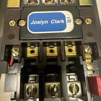 New | in-Stock JOSLYN CLARK T13UO3A-76 Switchgears Ohio US | Surplus Asset Holdings #1247365