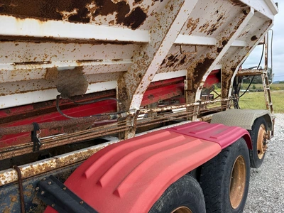 Used 1995 INTERNATIONAL 4900 Dump trucks Indiana US | Proxy Equipment #1494886