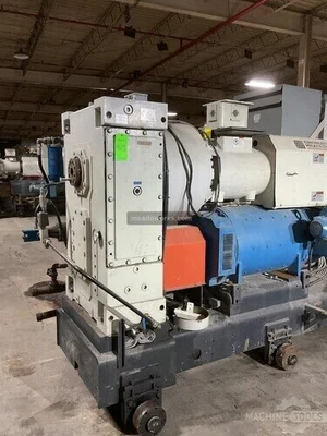 Used 2005 MILACRON PAK 600 6'' EXTRUDER Extruders Illinois US | Meadoworks #1498360