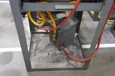 Trinco 20/88 ST Tumble Blaster Sandblasting Cabinet with Stand