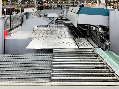 Used 2022 SALVAGNINI P4 AUTOMATIC PANEL BENDER Panel Benders Illinois US | Machine Factory Outlet #1424549