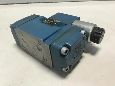 USED REXROTH 4WE6D62/EG24N9K4