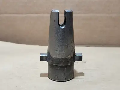 USED UNIVERSAL ENGINEERING 80328