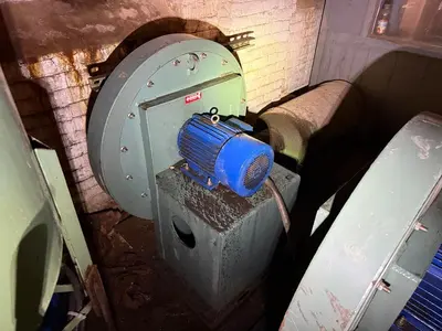 (2) BLOWERS WITH MOTORS