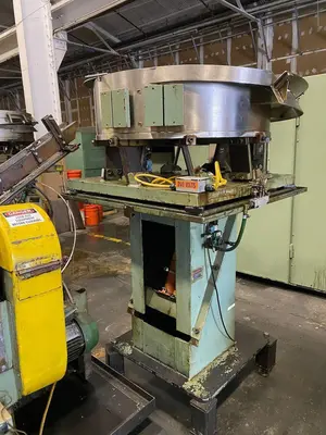 USED HARTFORD 5-700
