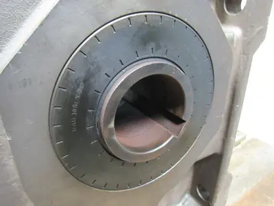 Nord SK9082/42P-100L/4 High Torque Gear Box Speed Reducer 845.38:1 Ratio