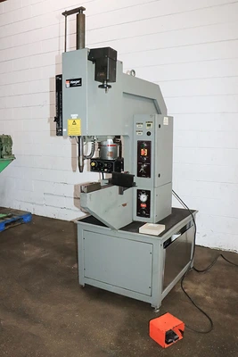 Used 2000 Haeger 824 Insertion Machines New Jersey US | Machinery Values #886913