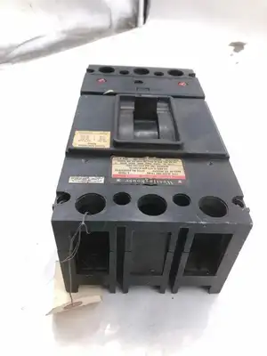 Westinghouse JA2225W 225A 2 Pole Molded Case Circuit Breaker 600VAC 250VDC