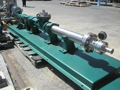 Pump, Moyno, 2 HP, 5", S/st, Type 3M8 SSR, #C618539