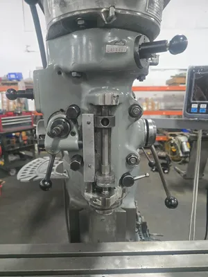 BRIDGEPORT SERIES 1 2HP 9"x48" Mills, Vertical | Machinery Central (8)