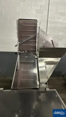 USED Capmatic Capmatic Inline Capper, Model Beltstar C