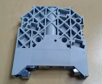 Allen-Bradley 1492-EAHJ35 Terminal Block End Anchor 4D