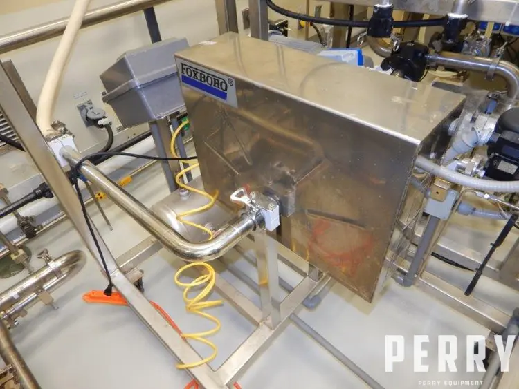 Foxboro CFS10-10CPFNN-E Lab & Pilot Equipment | Perry Equipment