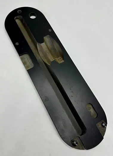 Unbranded 16" x 4-1/2" Throat Plate (6236)