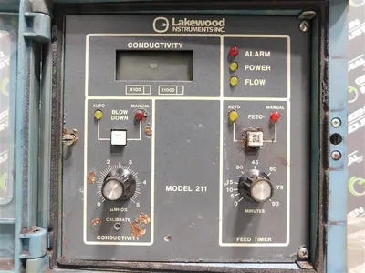 Lakewood Instruments Inc. 211 Conductivity and Timer Controller Used