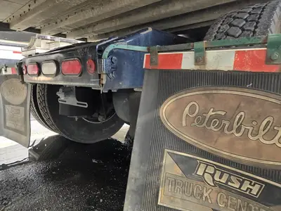 USED 2018 PETERBILT 579