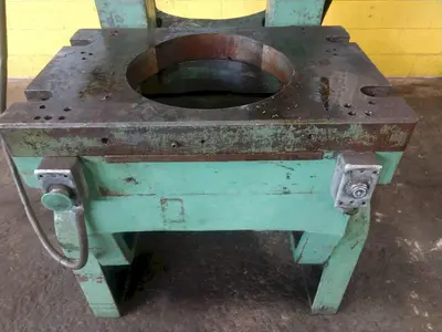 USED BLISS C60STROKE ................. 4"ADUSTMENT .............. 3"SHUT HEIGHT ............ 14.25"