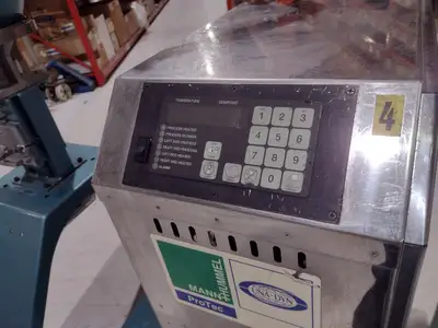 Used Universal Dynamics Mann and Hummel Protec Mann and Hummel Protec Hopper Dryers Michigan US | Maverick Industrial Sales #1401449