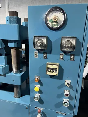 USED 1979 WABASH WABASH 100-1818-2TMAC PRESS