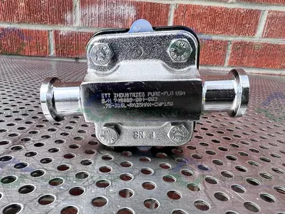 USED ITT PURE FLO .75-316L-RA25MAX-CWP150 DIAPHRAGM VALVE W/ 3/4" SANITARY FITTING