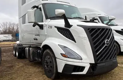 Used VOLVO VNL64T860 Conventional trucks Illinois US | Mitsubishi HC Capital America #1362652