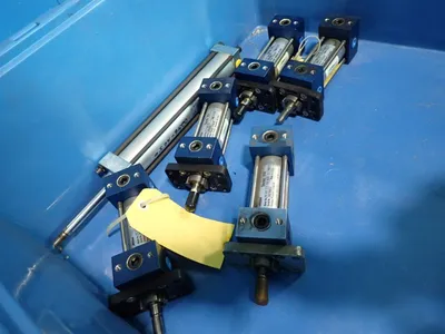 Miller, Phd  Pneumatic Cylinders