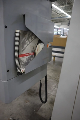 Used HAAS VF-2SSYT Vertical Machining Centers Minnesota US | Machinesused.com #1368561