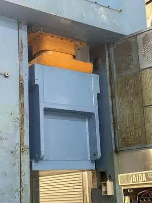 USED 1996 AIDA PMX-S2-400