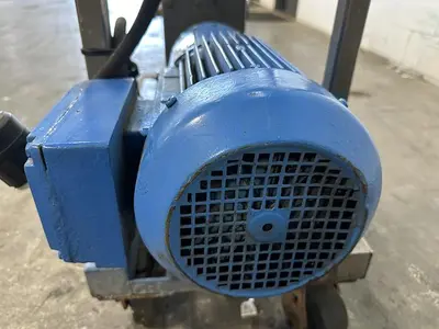 USED APV-CREPACO R4R