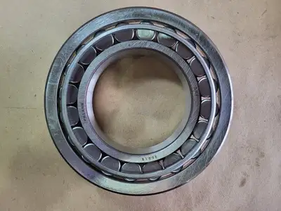 NEW SKF 30219 J2