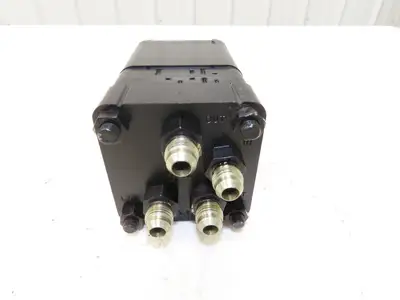 Yale 3.895.888 Forklift Power Steering Unit Hydraulic Motor Off ERC080