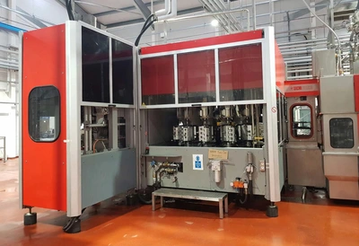 PET 20,000 Bottles/Hour Filling Line Beverage | Perry Equipment (1)