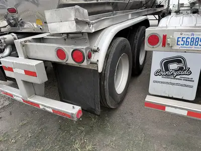 Used 2000 TREMCAR _UNKNOWN_ Tanker Trailers Indiana US | Lakeshore Equipment Sales #1546596