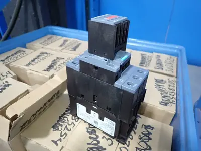 NEW SIEMENS 3RT20361KB443MA0