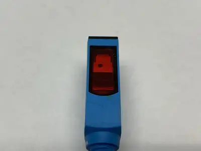 USED SICK PHOTOELECTRIC RETRO-REFLECTIVE SENSOR 0-8M, 0-12M SENSE 1058174