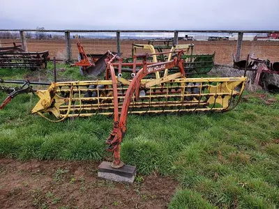 USED NEW HOLLAND 258