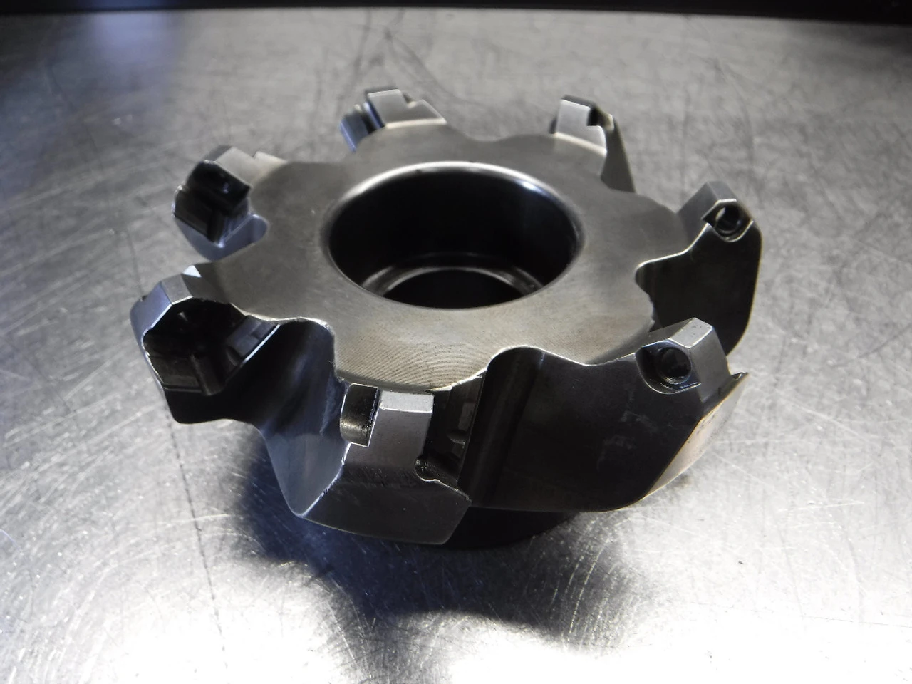 Kennametal 3.94" Indexable Facemill 1.250" Arbor KSSISR394SE44345M5 (LOC1875A)