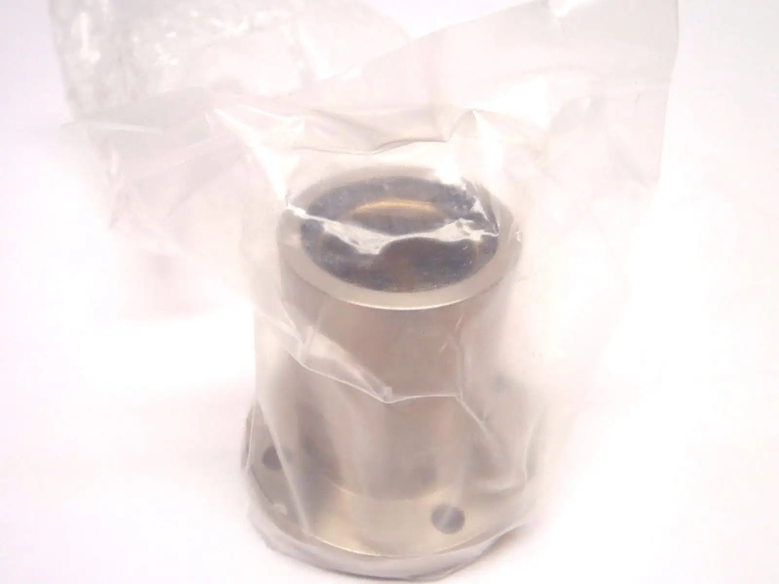 New | in-Stock Misumi Flanged Type Oil Free Bushings Linear Actuators Michigan US | Maverick Industrial Sales #1398521