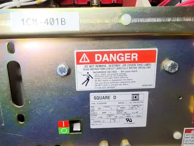 USED 2002 SQUARE D EG44D