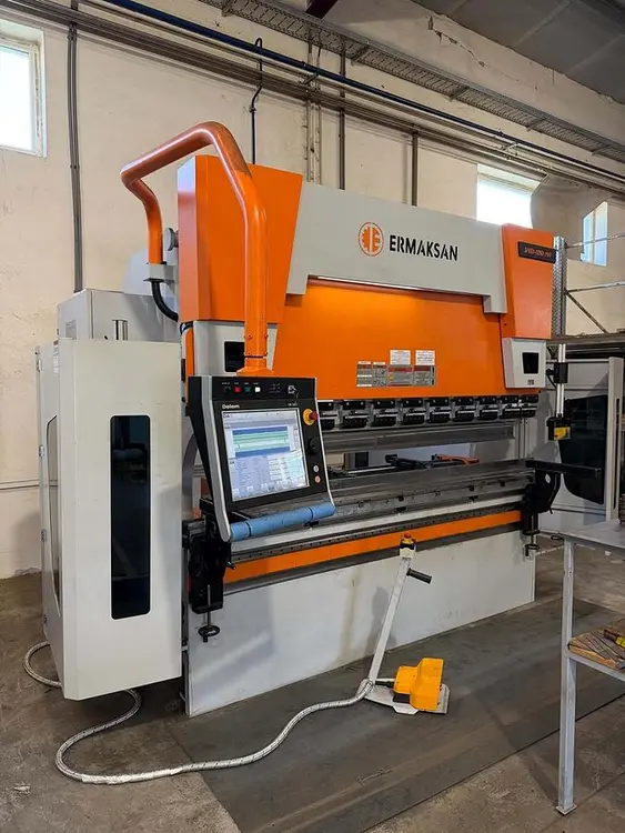 Used 2022 ERMAKSAN SPEED-BEND PRO 2600×100 Press Brakes CZ | Amaron s.r.o. #1323853